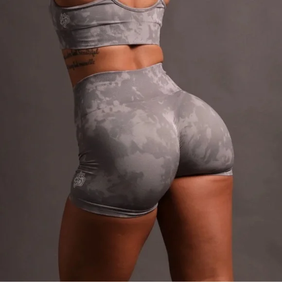 ❌SOLD❌Shadow Tonal Darc Sport shorts - Picture 2 of 5